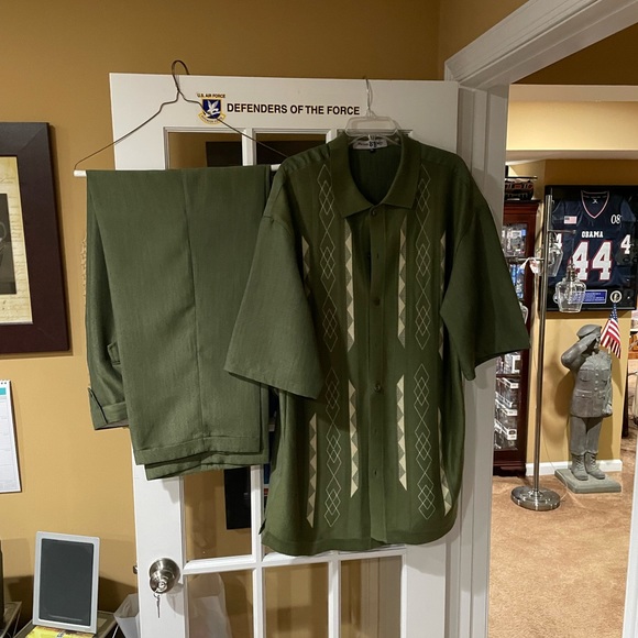 Michael Irving Men’s Two Piece Walking Suite - Picture 1 of 1